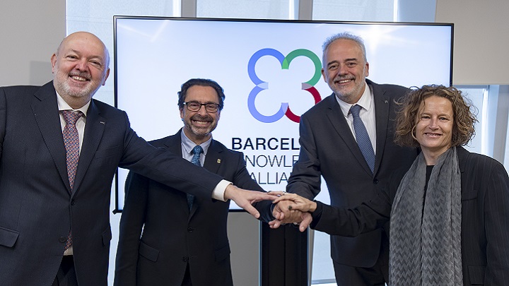 The rectors (Joan Guàrdia, from the UB; Javier Lafuente, from UAB; Daniel Crespo, from UPC; and Laia de Nadal, from UPF) presented this university platform that aims to promote Barcelona.