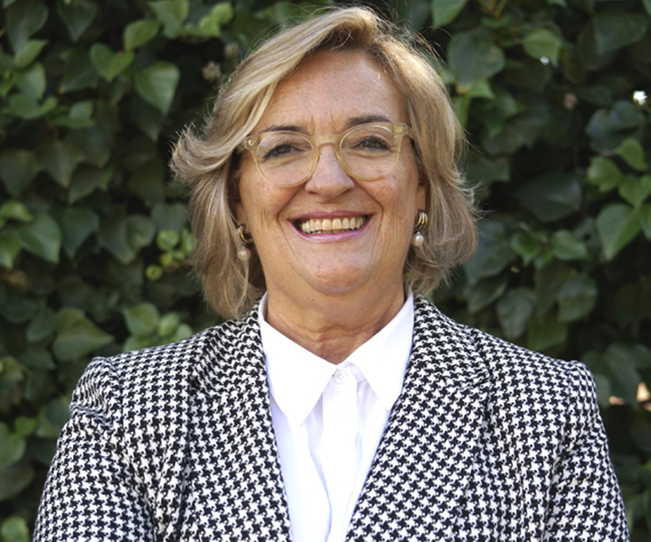 Maria Teresa Lluch, new dean of the newly created Faculty of Nursing.
