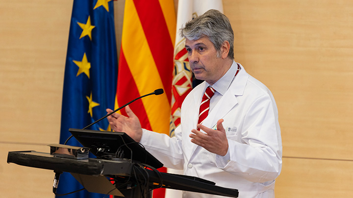 The professor of the Faculty of Medicine and Health Sciences of the UB and director of the Chair, Alejandro Iranzo.