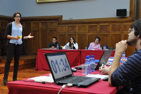 Imatge de l’edició de l'any passsat de la Lliga Universitària de Debat de la UB.
