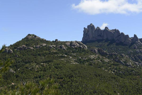 La investigació situa el Timbaler del Bruc sota el coll de les Torres de Can Maçana, a tocar del massís de Montserrat.