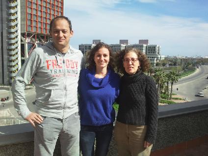 Els investigadors Raúl Estévez, Sònia Sirisi i Virginia Nunes. 