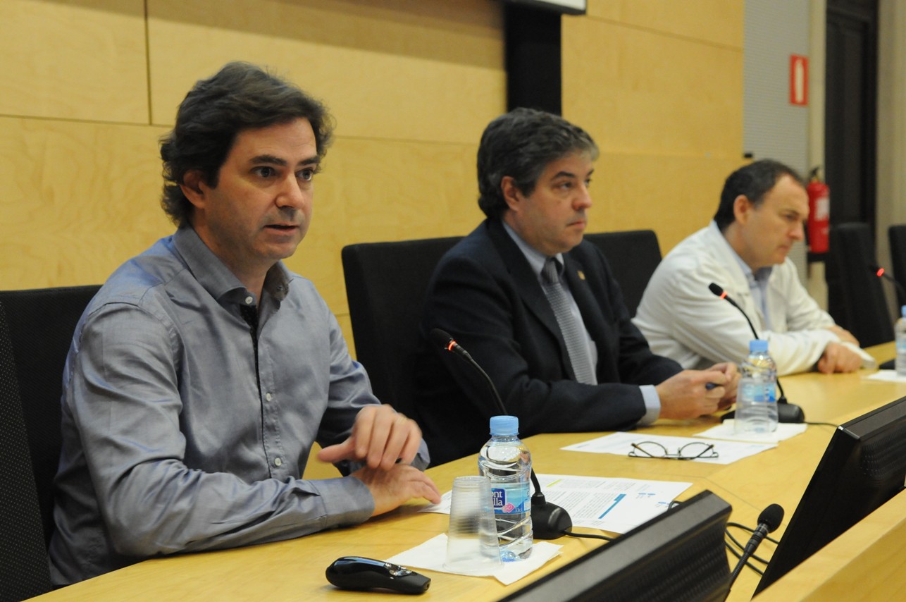 Els investigadors Josep M. Canals, Jordi Alberch i Felipe García.
