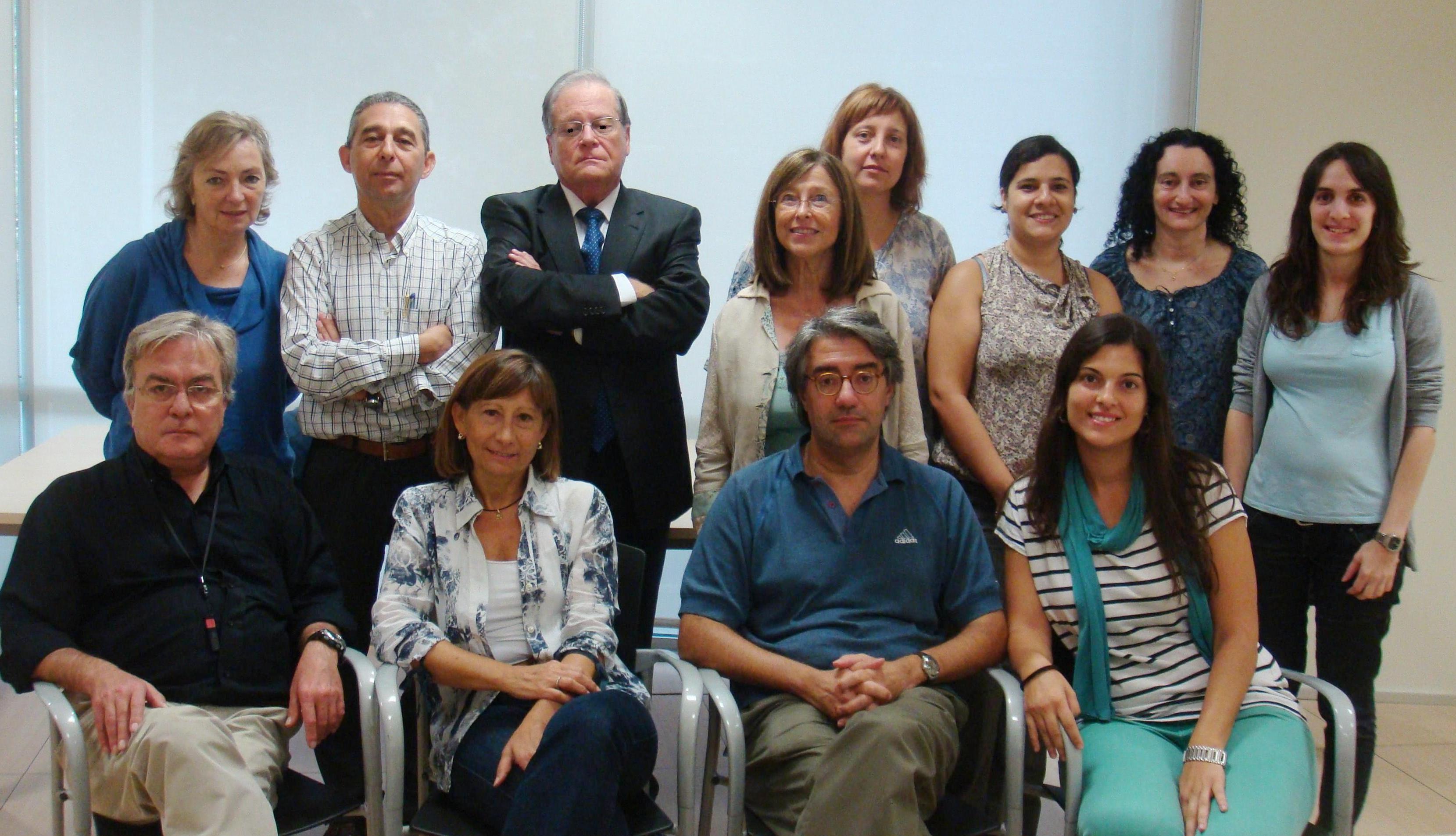 Foto del Grup de Recerca en Epidemiologia, Prevenció i Control de Malalties Transmissibles de la Facultat de Medicina i Ciències de la Salut que lidera la investigadora Ángela Domínguez.