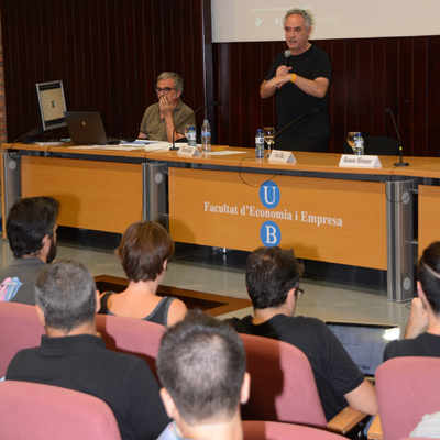 Ferran Adrià va explicar als alumnes que un dels objectius del curs és donar a conèixer la metodologia Sapiens. 