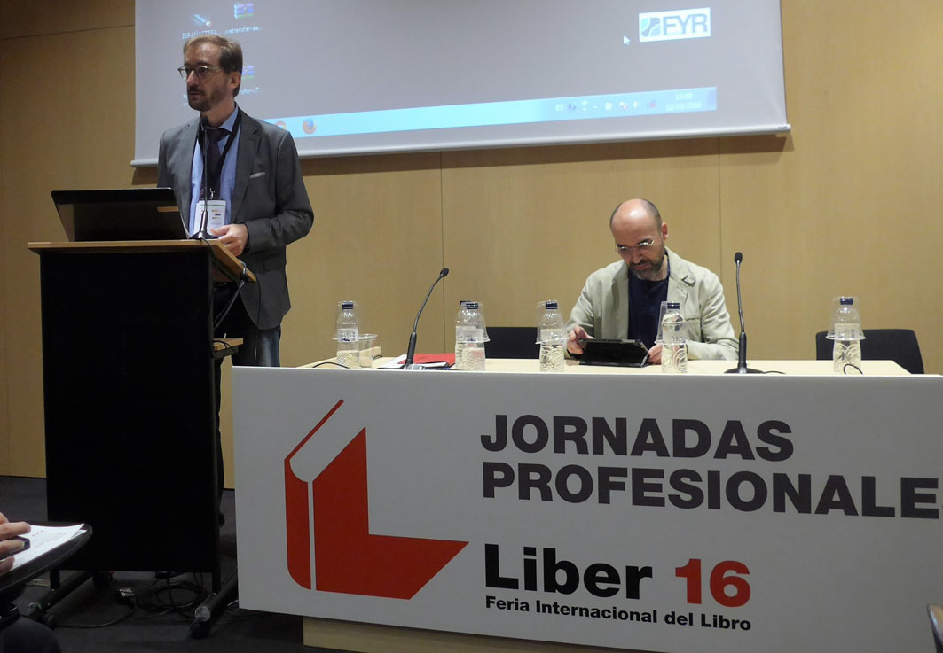 Lluís Agustí, responsable de la Facultat de Biblioteconomia i Documentació de la UB en el projecte Hieronymus, durant la presentació de la iniciativa a Liber 2016.