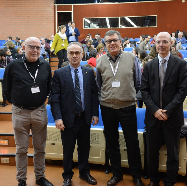 D'esquerra a dreta, Marçal Pastor, director de l'IBUB; Jesús Fernández, director de l'Institut de Salut Carlos III; Francisco Palau, director de l'IRSJD, i Emili Bargalló, director de la Fundació Sant Joan de Déu. 