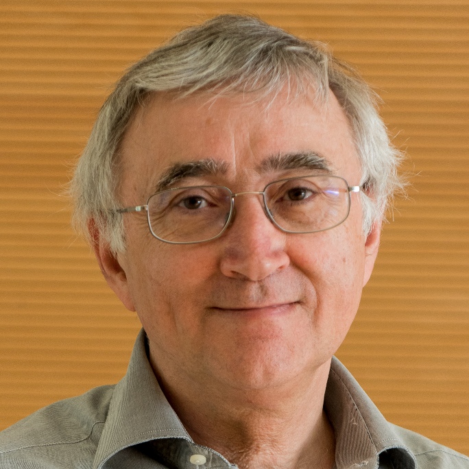 Elías Campo és catedràtic de la UB, director de l’IDIBAPS i director de Recerca de l’Hospital Clínic de Barcelona i de la Fundació Clínic per a la Recerca Biomèdica.