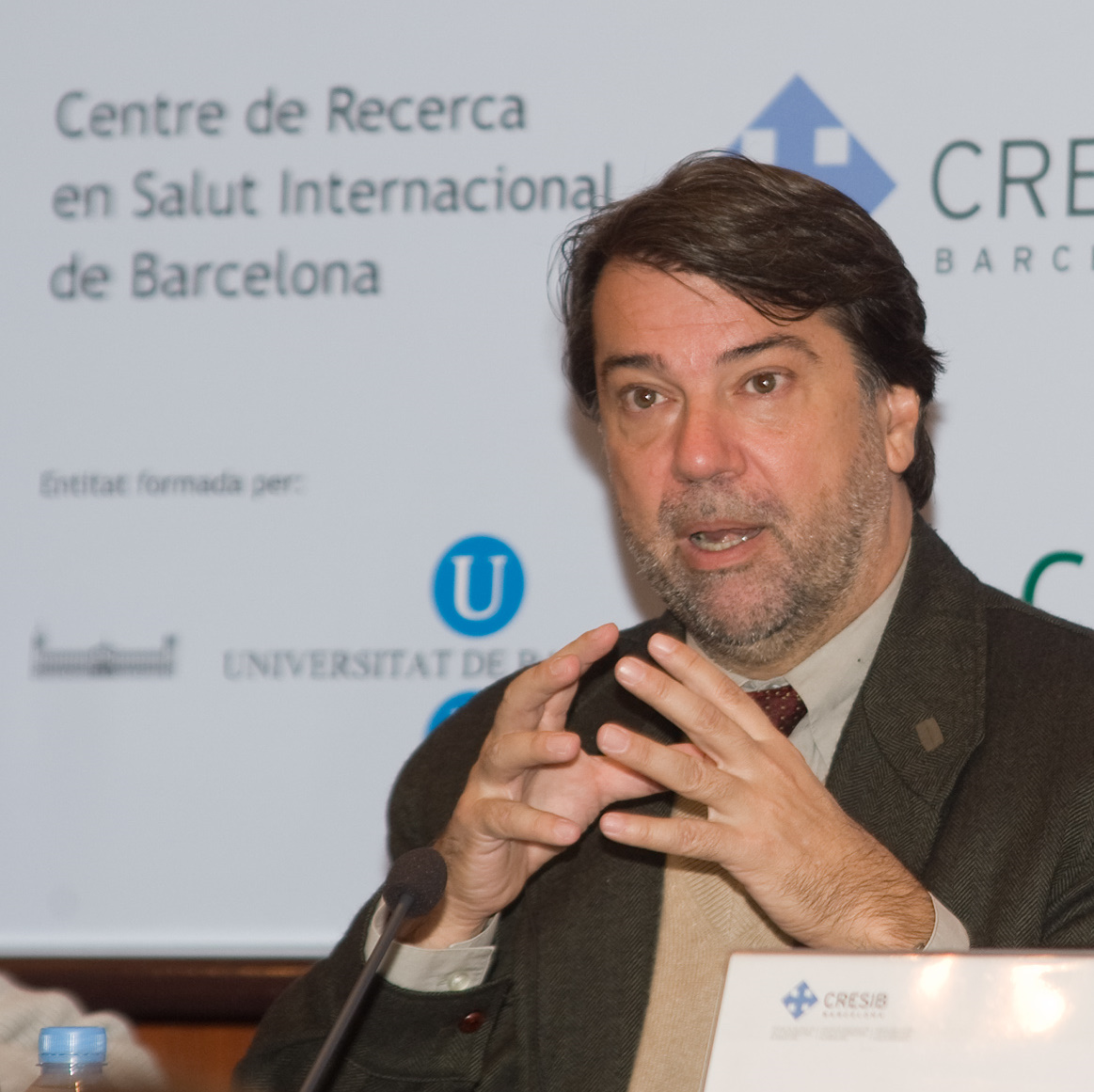 El catedràtic de Salut Internacional de la Facultat de Medicina, Pedro L. Alonso, va presidir el comitè directiu que va guiar el procés malERA.