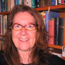 Ana María Bejarano Escanilla, professora titular de la Secció d'Hebreu i Arameu del Departament de Filologia Grega, Filologia Llatina, Filologia Romànica i Filologia Semítica. 